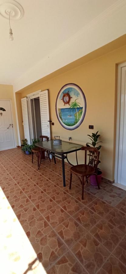 Villa Family Bitri Piqeras Extérieur photo